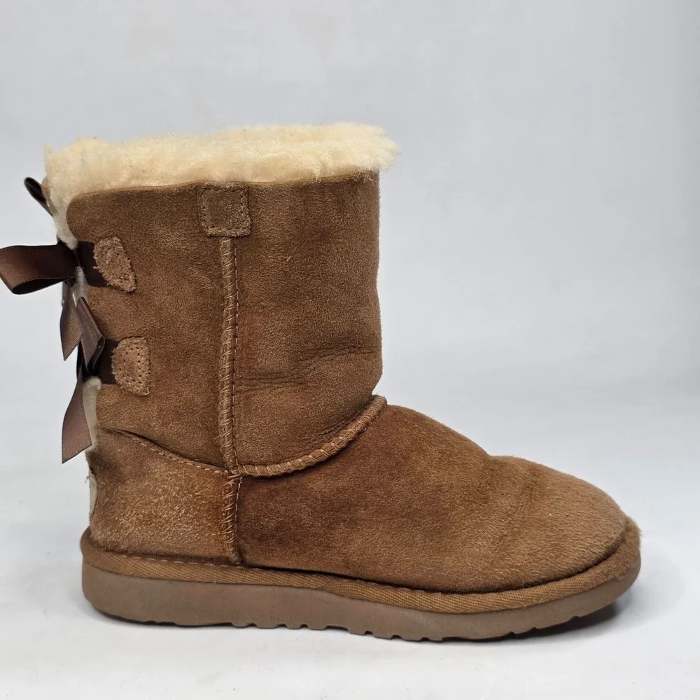 UGG Bailey Bow II Toddler Boots Size 12 Chestnut Brown Suede Sheepskin Shoes